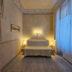  Apartment San Lorenzo Italy