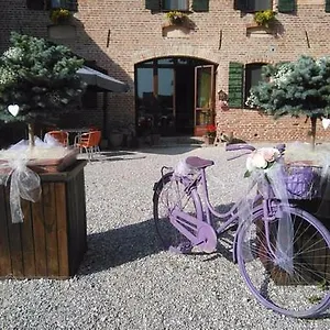  Farm stay La Prediletta Italy