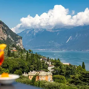 Hotell Meandro - View, Gargnano